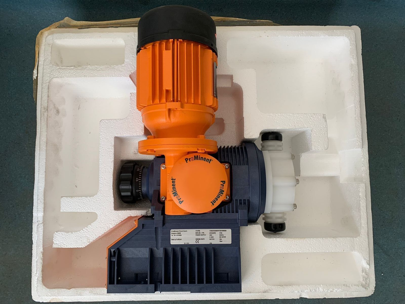 ProMinent / Metering Pump / S1BAH04084PVT0010M000 / 58psi-4bar / 230V-50/60Hz