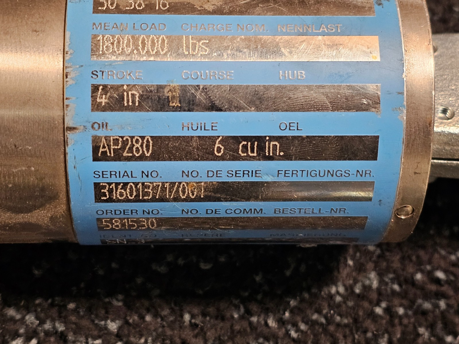 Lisega 30 38 16 Shock Absorber 1800psi 4 in Stroke AP280 Oil 31601371/001