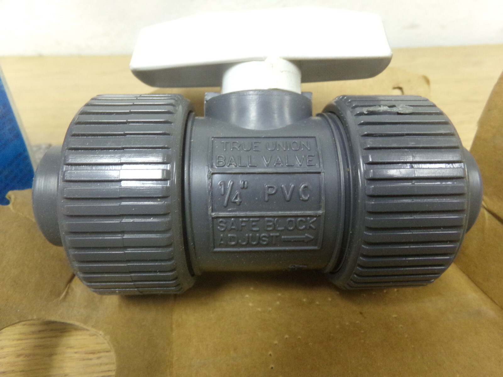 NEW Hayward True Union Ball Valve 1/4″ PVC *FREE SHIPPING*