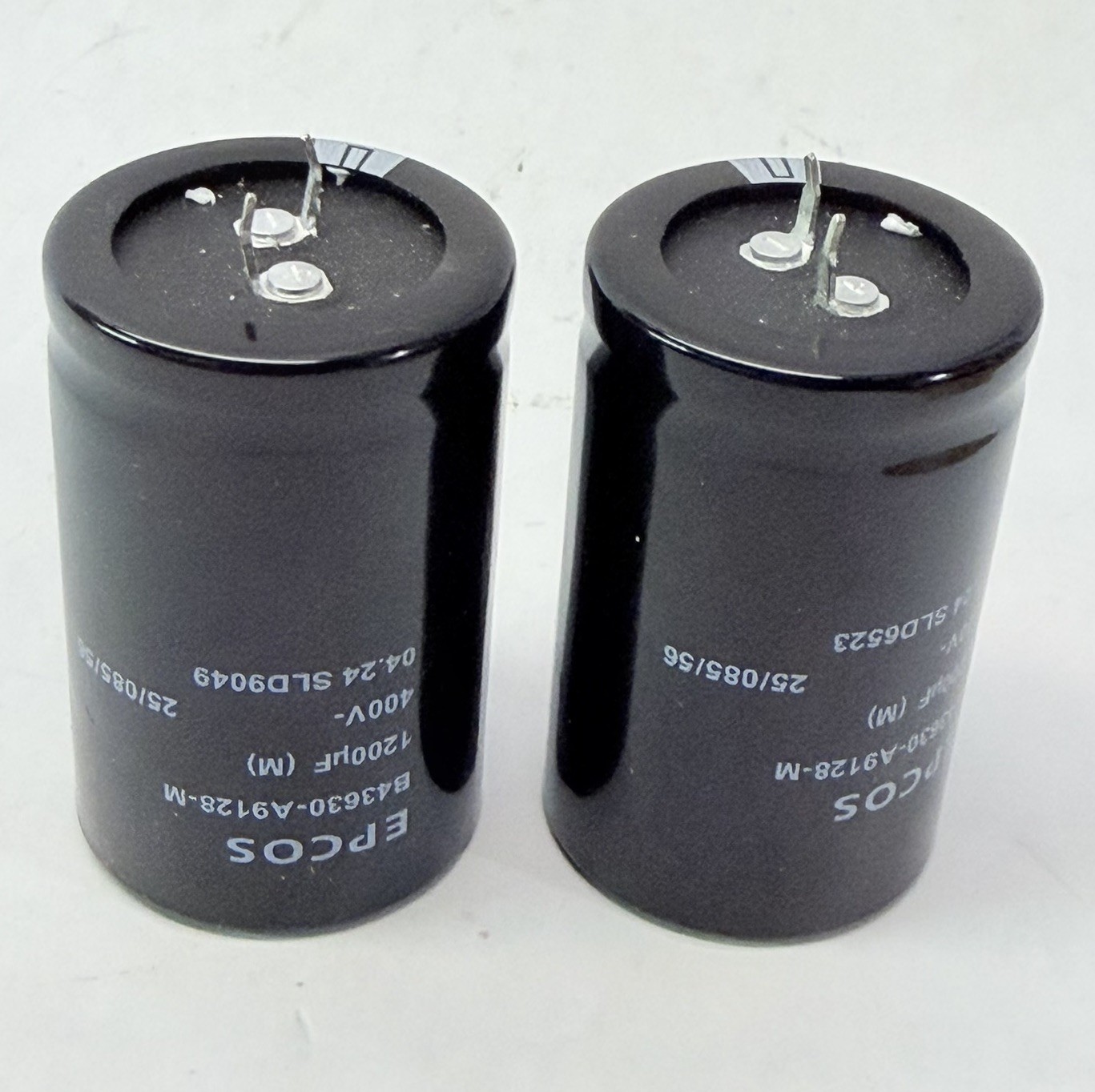 (LOT OF 2) EPCOS B43630-A9128-M Electrolytic Capacitor 1200 µF (M) – 400 V