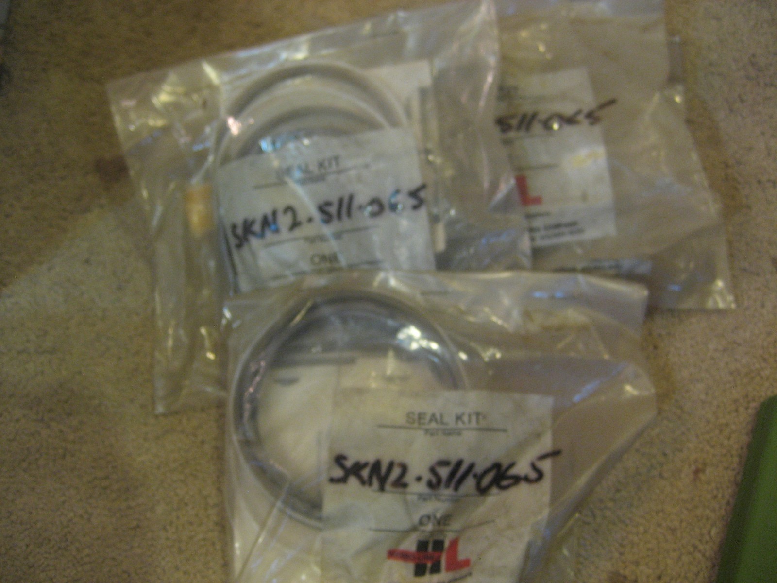 NEW HL Hydro-Line Seal Kit 3 & 1/4″ Piston Ring pn# SKN2-511-065