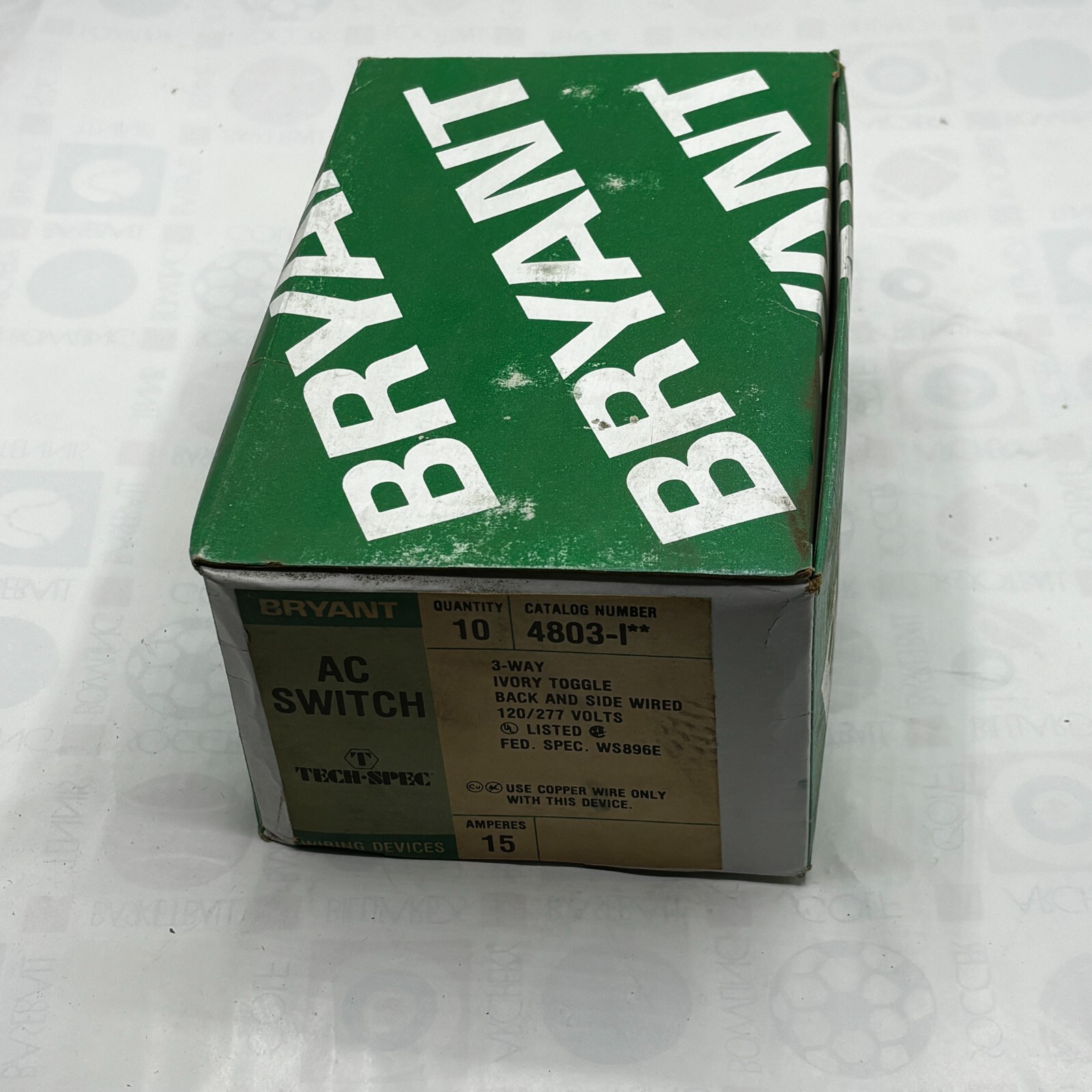 Bryant 4803I AC Switch 3 Way 120/277 V BOX OF 10⭐