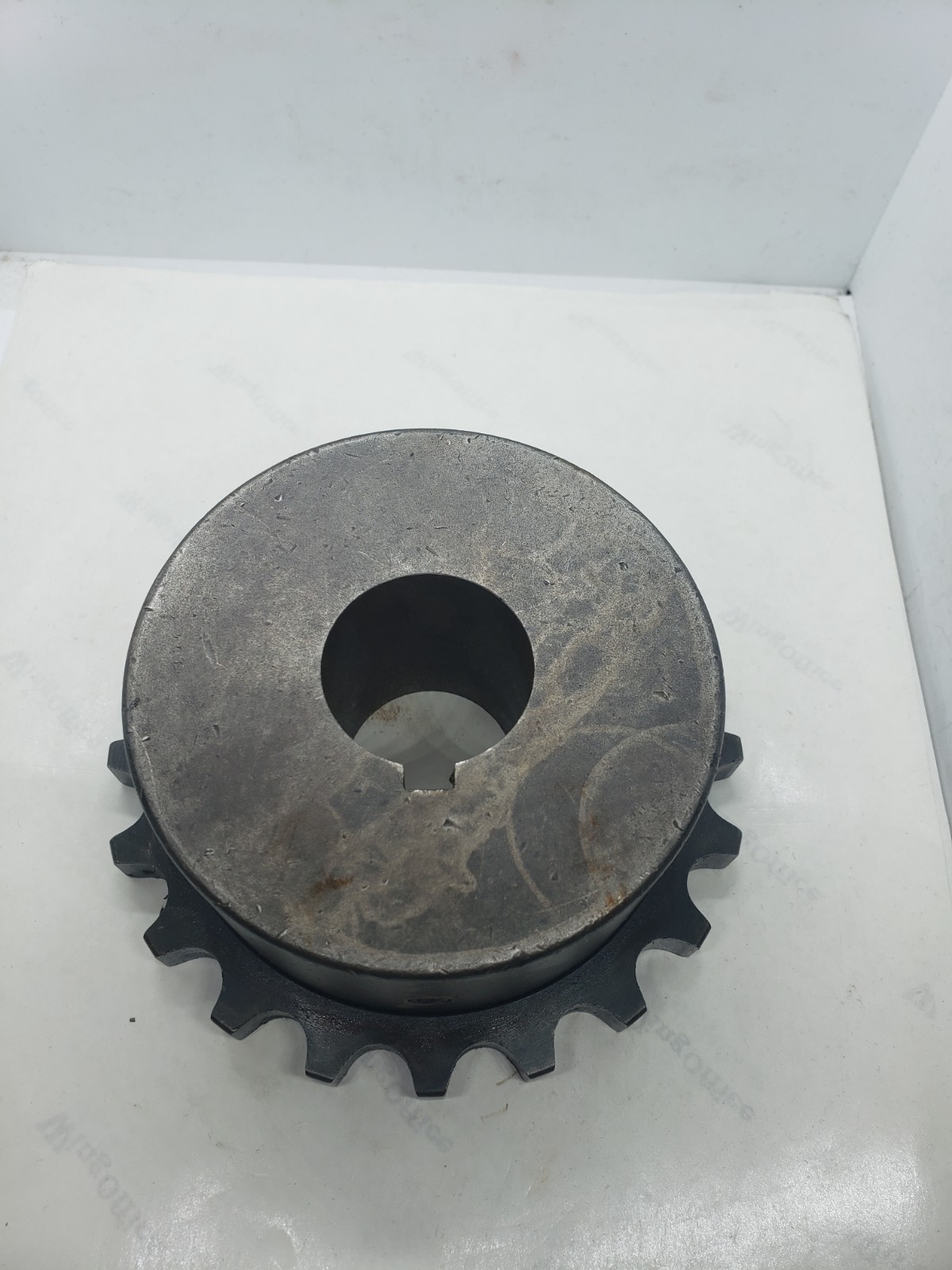 MARTIN 6020 SPROCKET 1-3/8″ BORE 20 TEETH, NNB