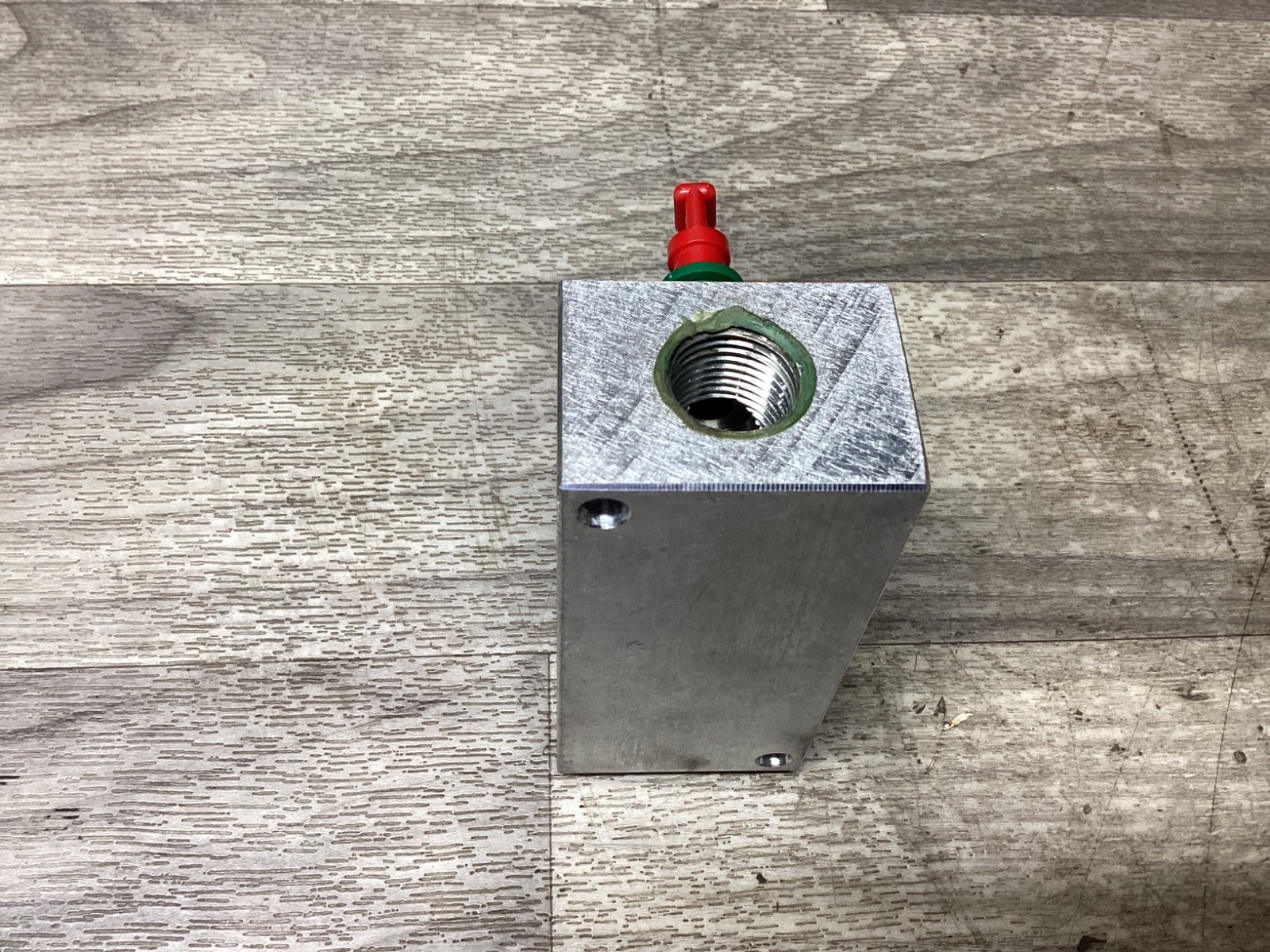 Daman C26037 Manifold Header Block #105N159