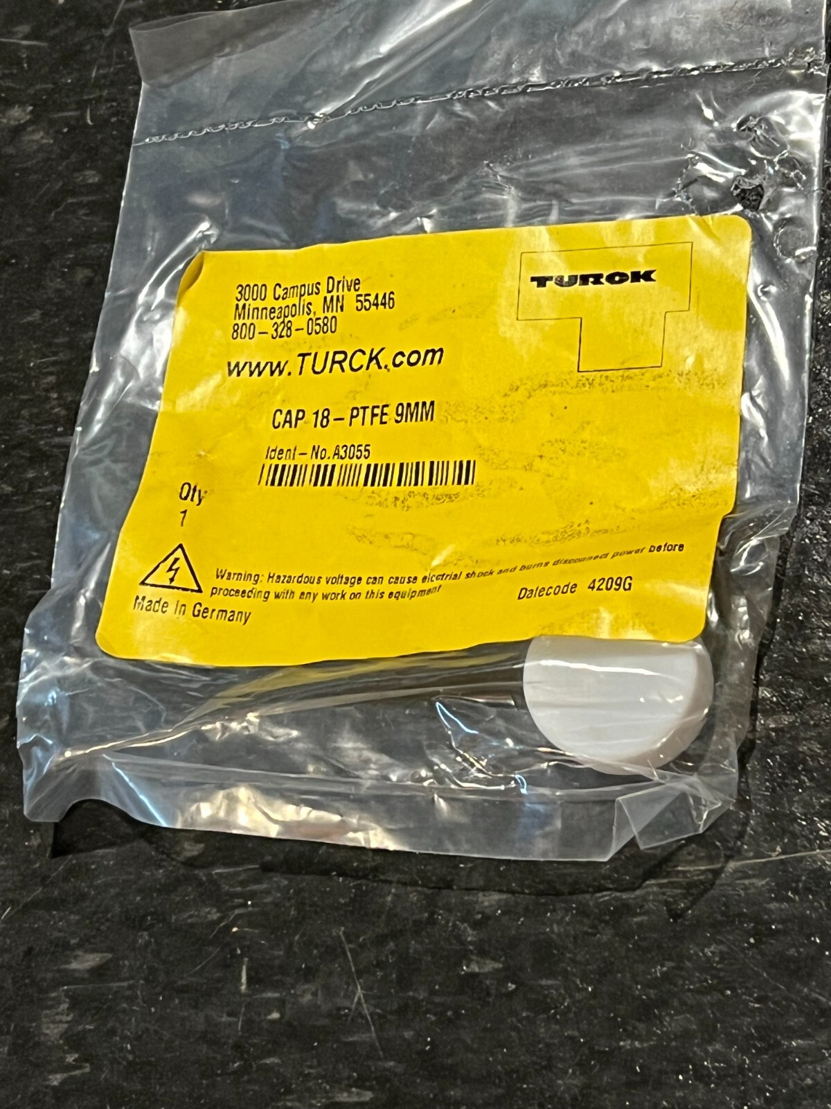 turck cap18-ptfe9mm nos a3055