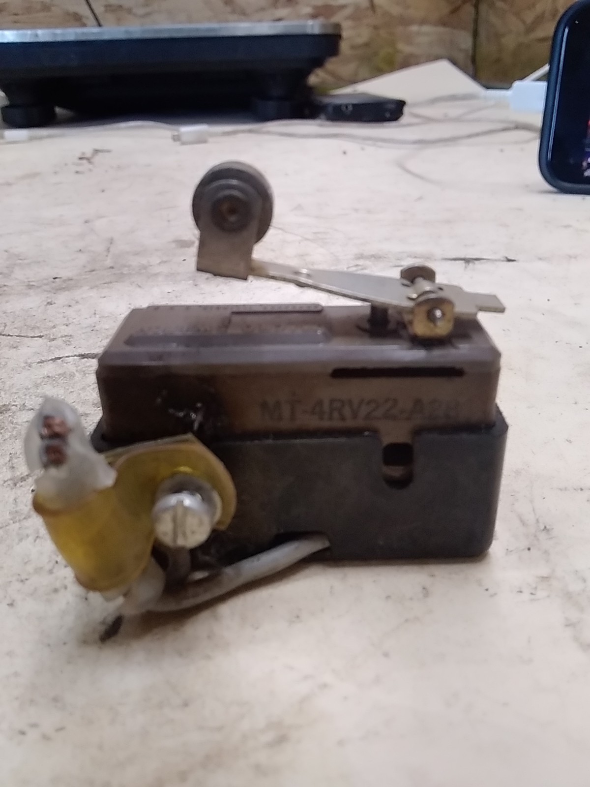 Honeywell MT-4RV22-A28 Micro Switch