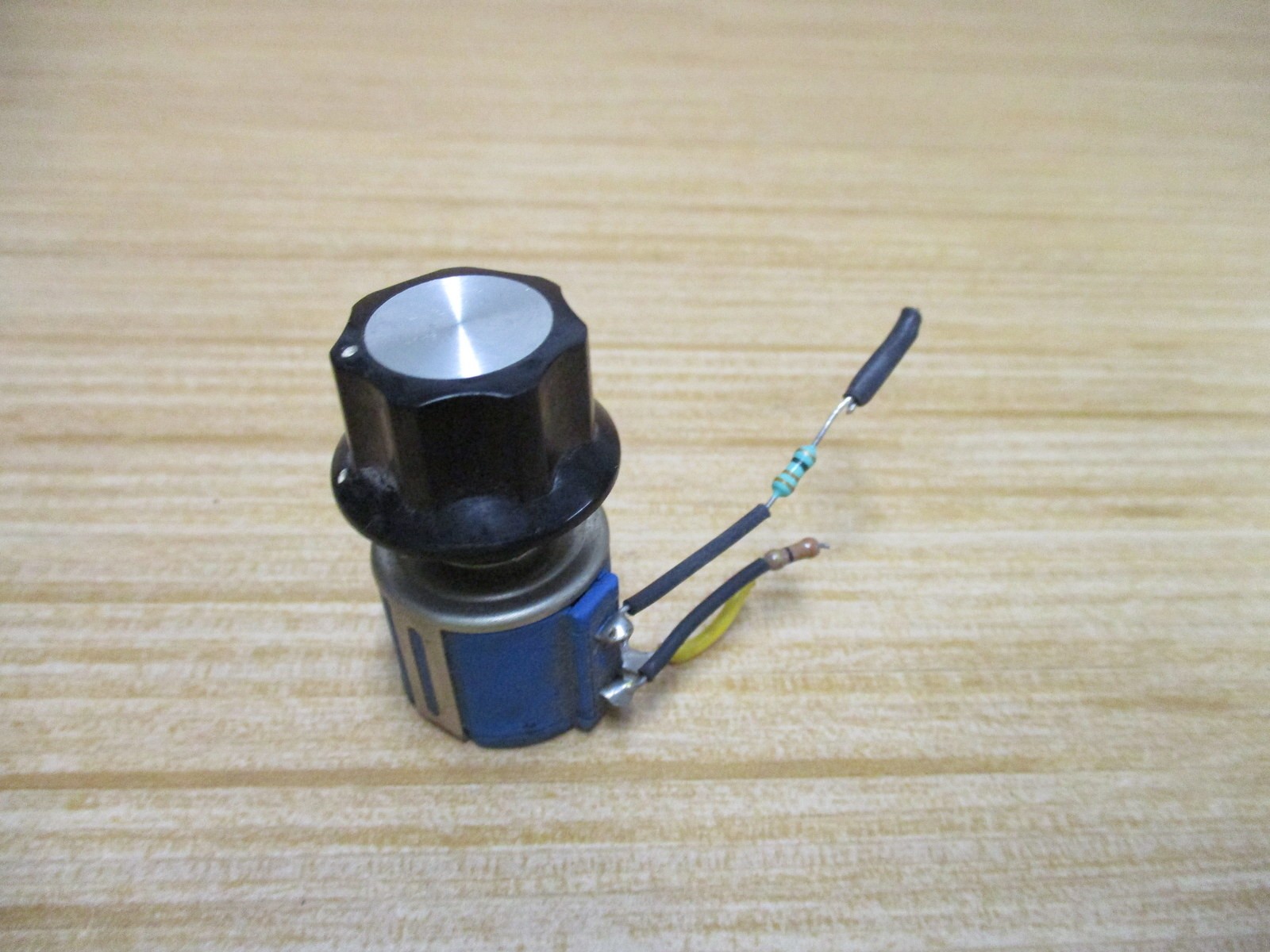 Bourns 2540S-001-101 Potentiometer 100 OHMS
