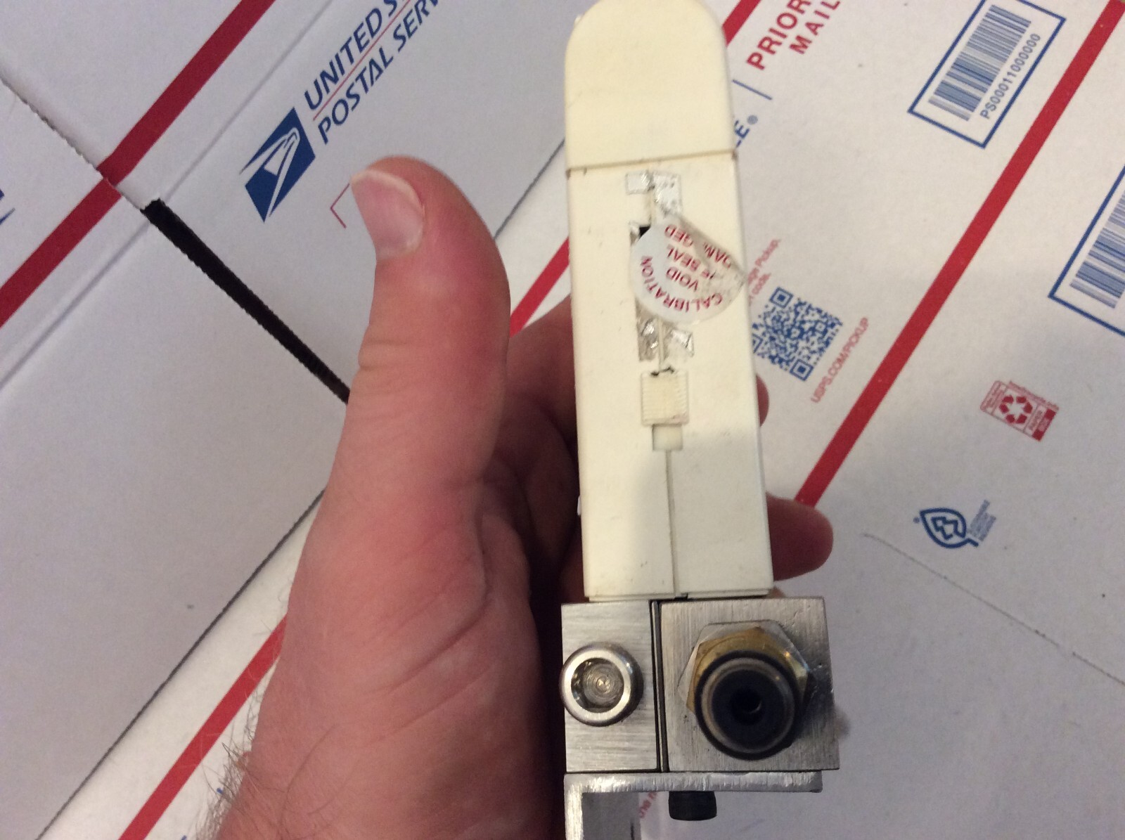 Sierra Instruments TopTrak Mass Flow Meter 822S-L-2-OV1-PV1-V1-A1-HP