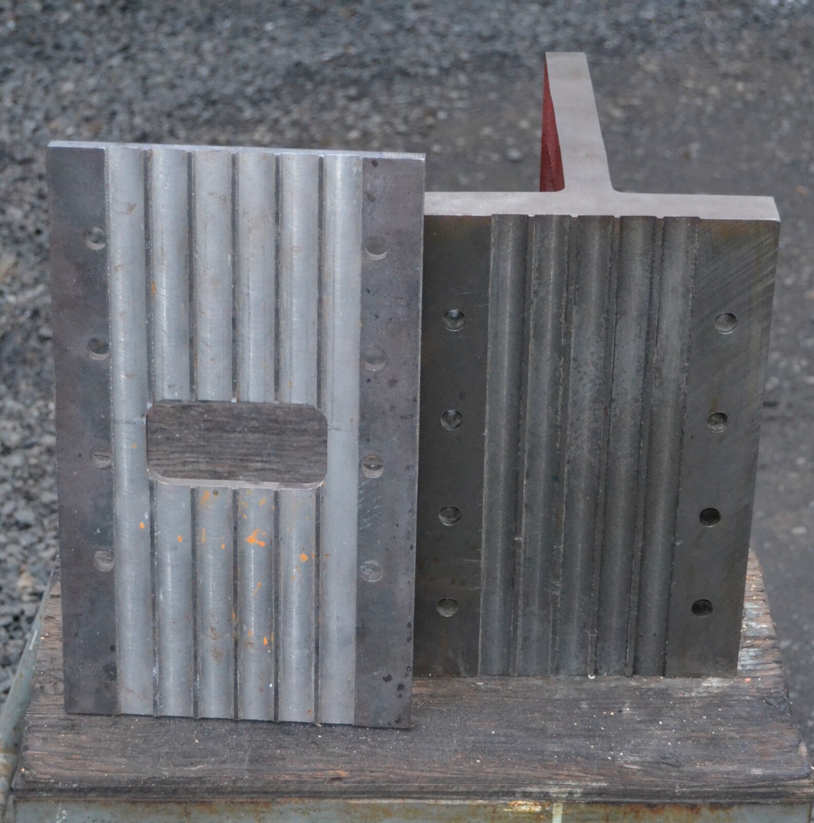Suburban Tool URA 081012 8X10X12 Universal Right Angle Iron, USA