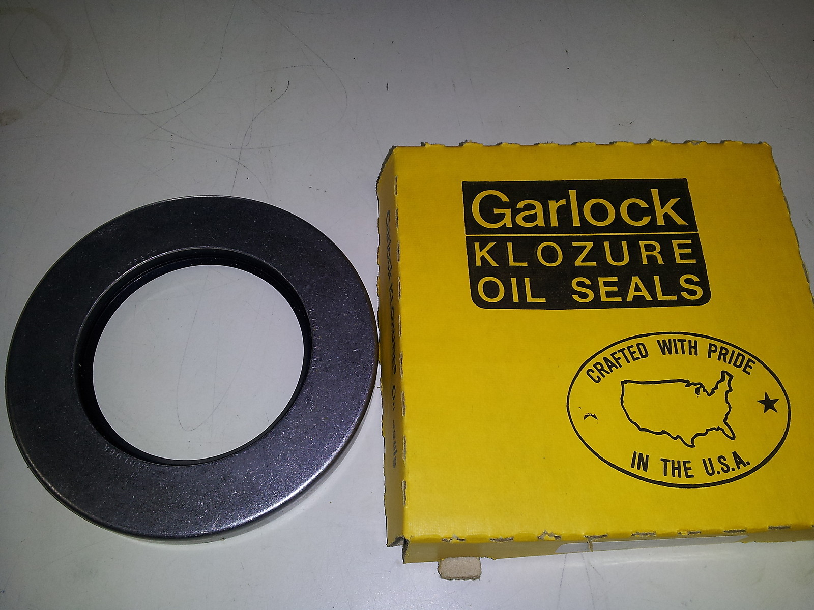 New Garlock Klozure Oil Seal 63×6627 21158-6627 2.863″ x 4.724″ x 1/2″ 630L6627