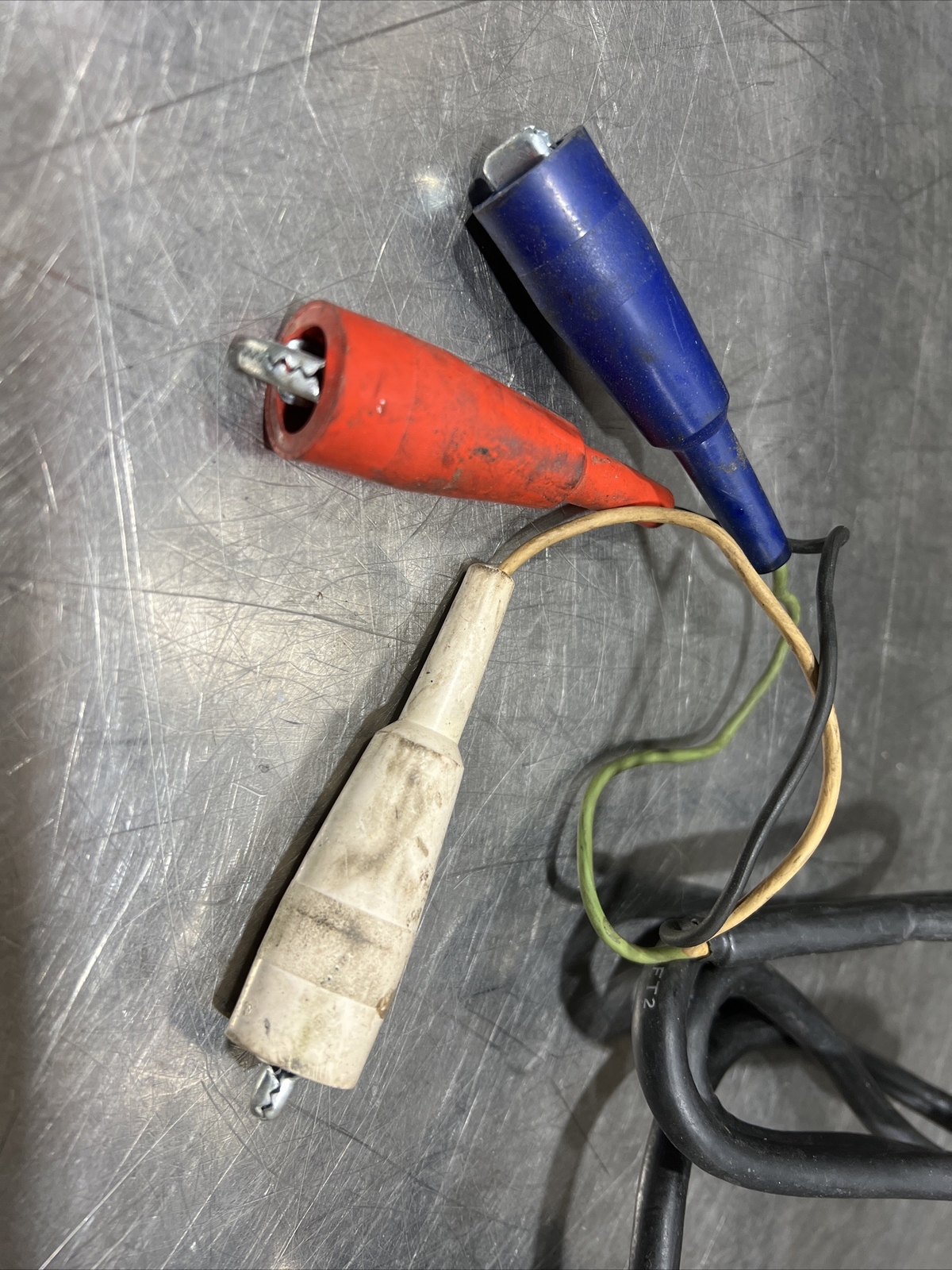 MULTI-VOLT Megger PSI-700 PHASE SEQUENCE ROTATION INDICATOR Used Surplus
