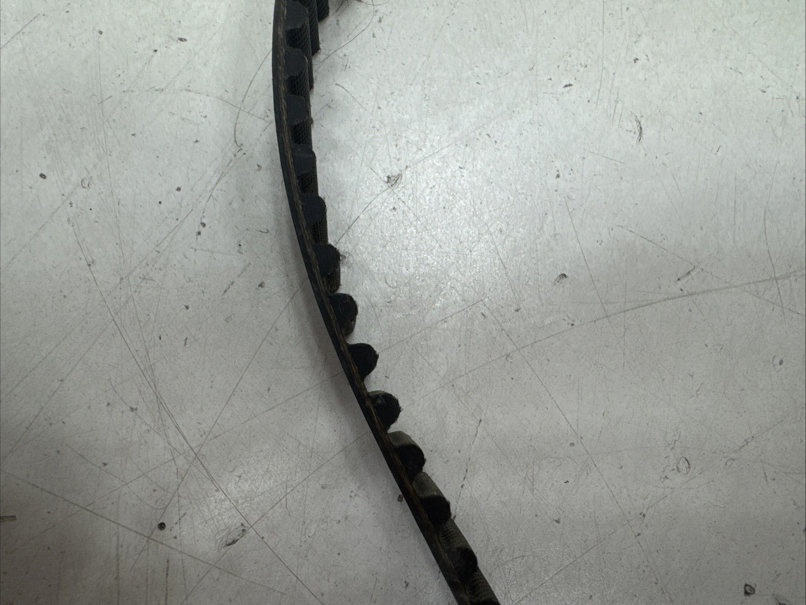 Bando HTS 880-8M , 880-8M-20 , 880-8M20 , Synchronous Timing Belt