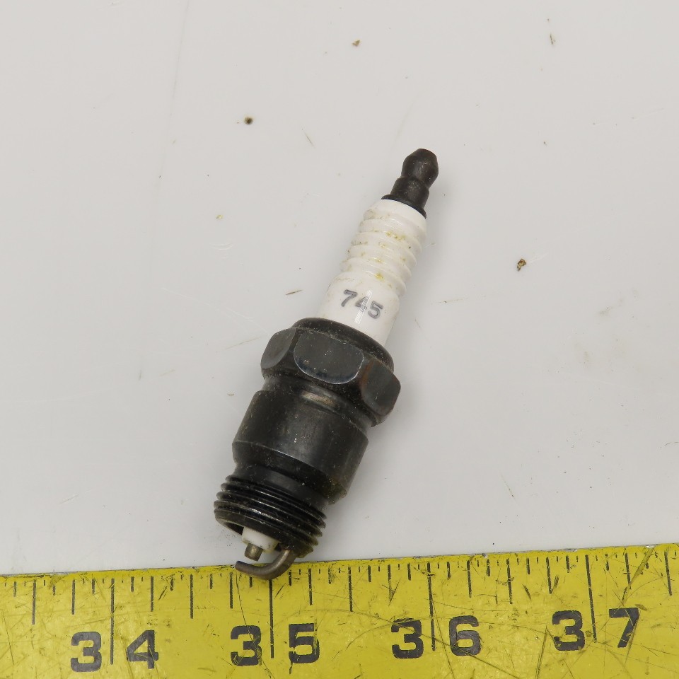 Bendix 745 Autolite Resistor Plug Spark Plug Lot Of 9
