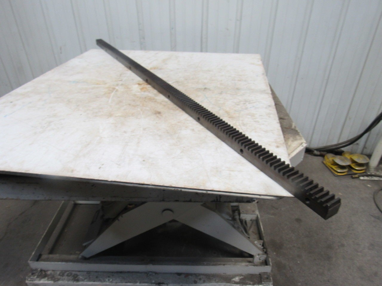 Flat Pinion Gear Rack 136T 0.151 MOD 1.5″ Face 70.0185″ 1/2″ Pitch Approx.