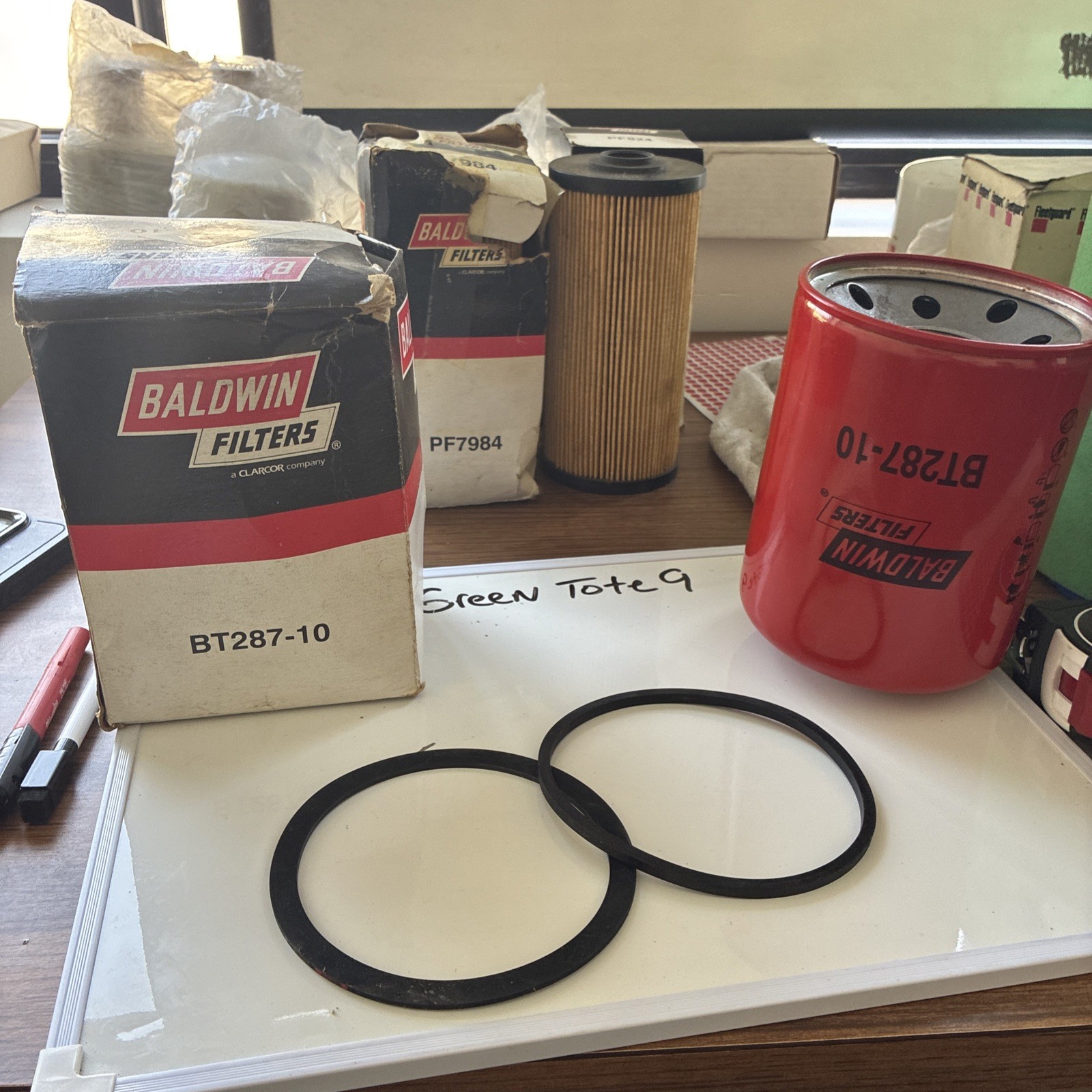 (1) Baldwin Filters Bt287-10 Hydraulic Filter, Spin-On, 1-1/2 In Nos Oem