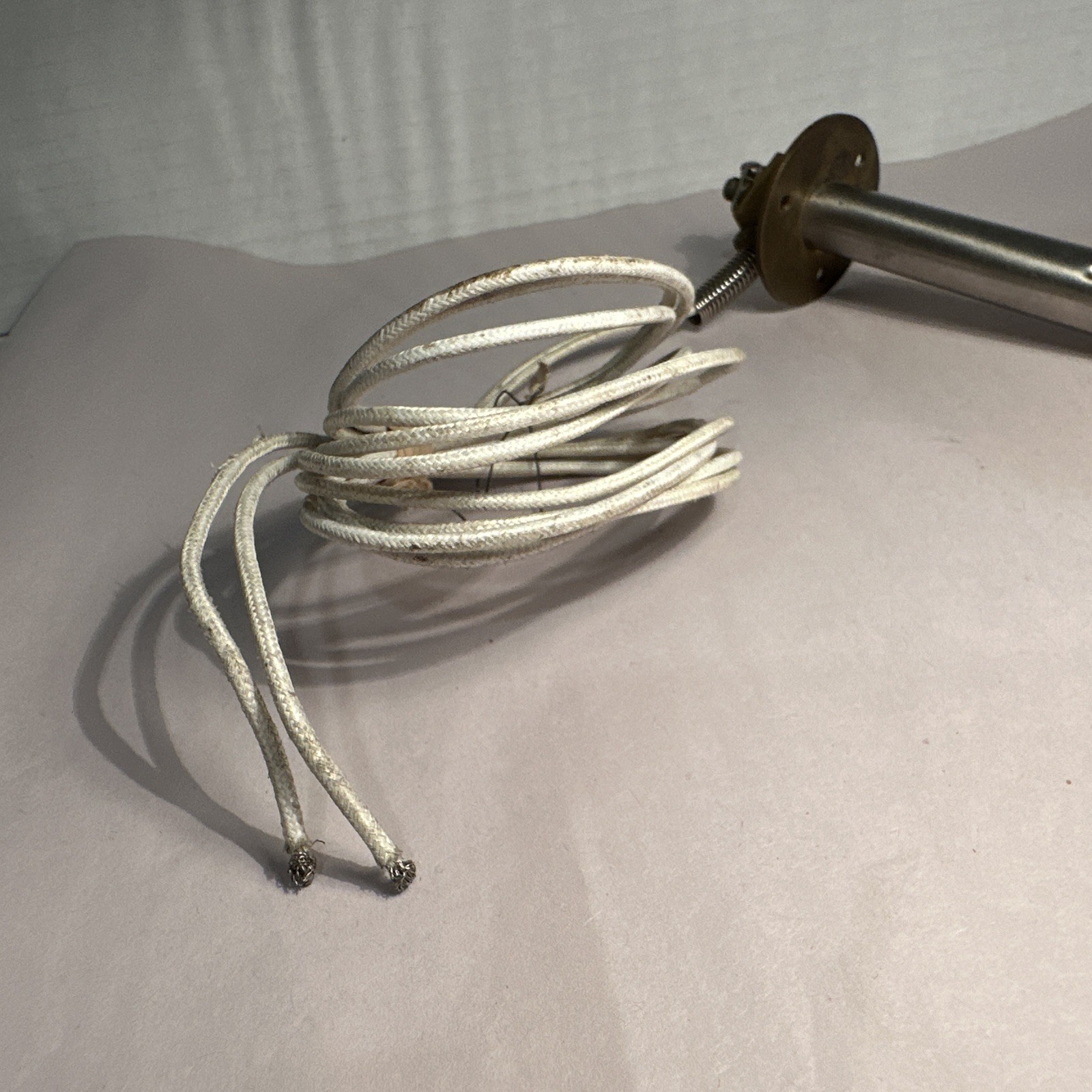 Fenwal 17303 – 11 Thermoswitch ( -100 to 600F) Open Box – nice condition
