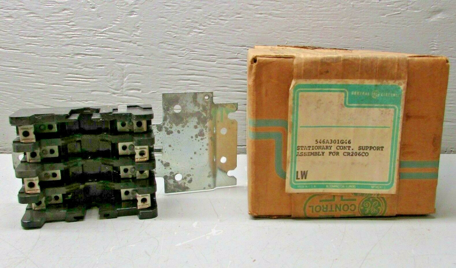 GE 546A301G46 Stationary Contact Support Assembly for CR206CO