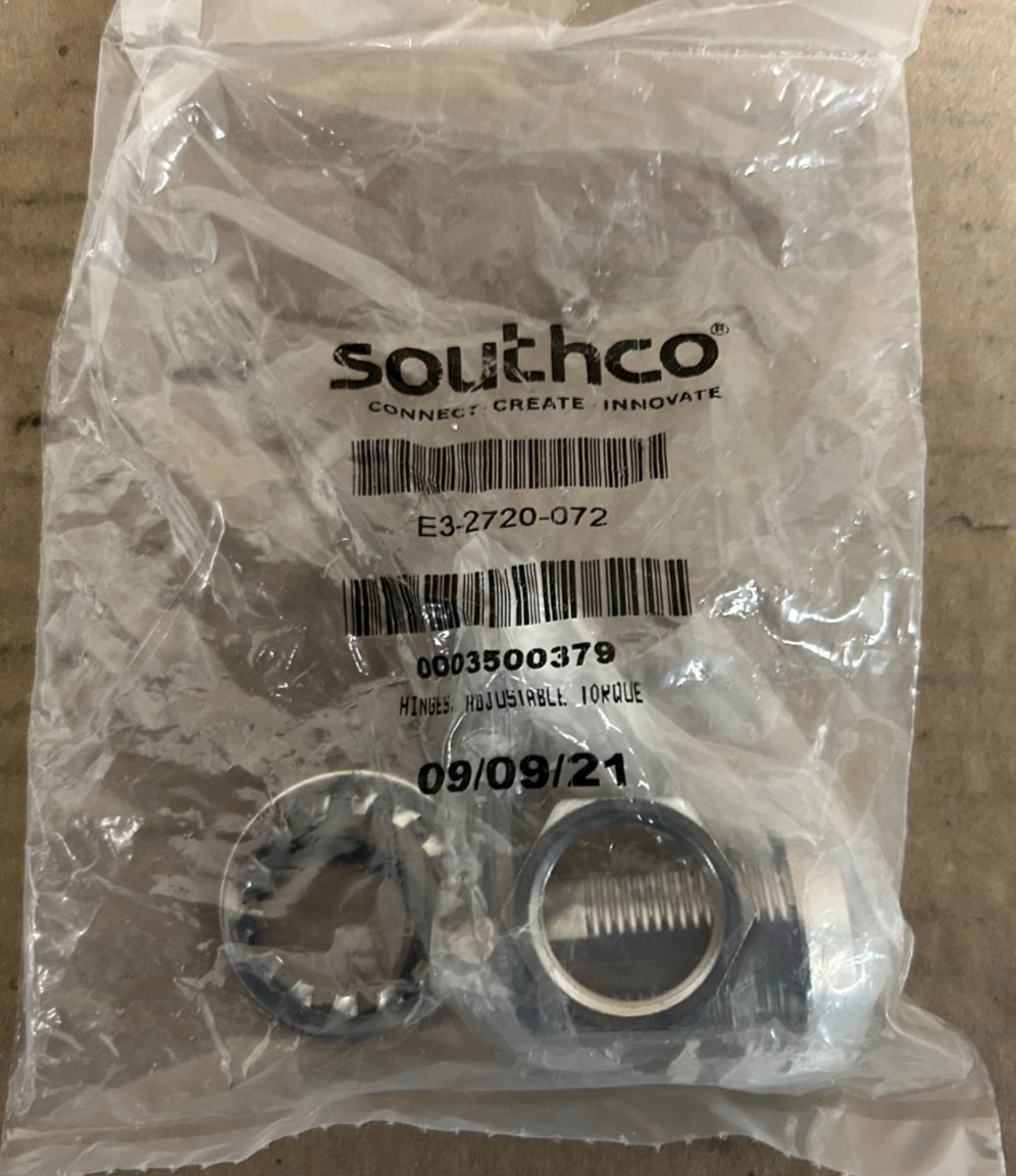 Southco E3 Vise Action Compression Latch M8 Triangle 29MM E3-2720-072 Lot of 75