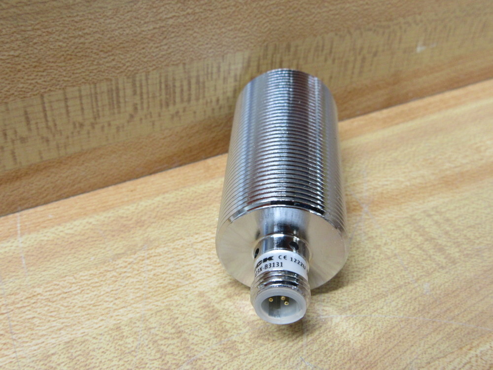 Turck Bi10-G30-RZ3X-B3131 Sensor Bi10G30RZ3XB3131 4373390