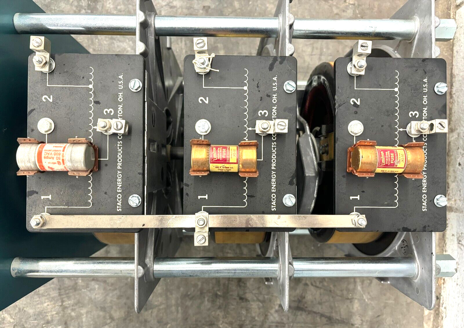 STACO ENERGY PRODUCTS 5010-3Y TRANSFORMER 240V