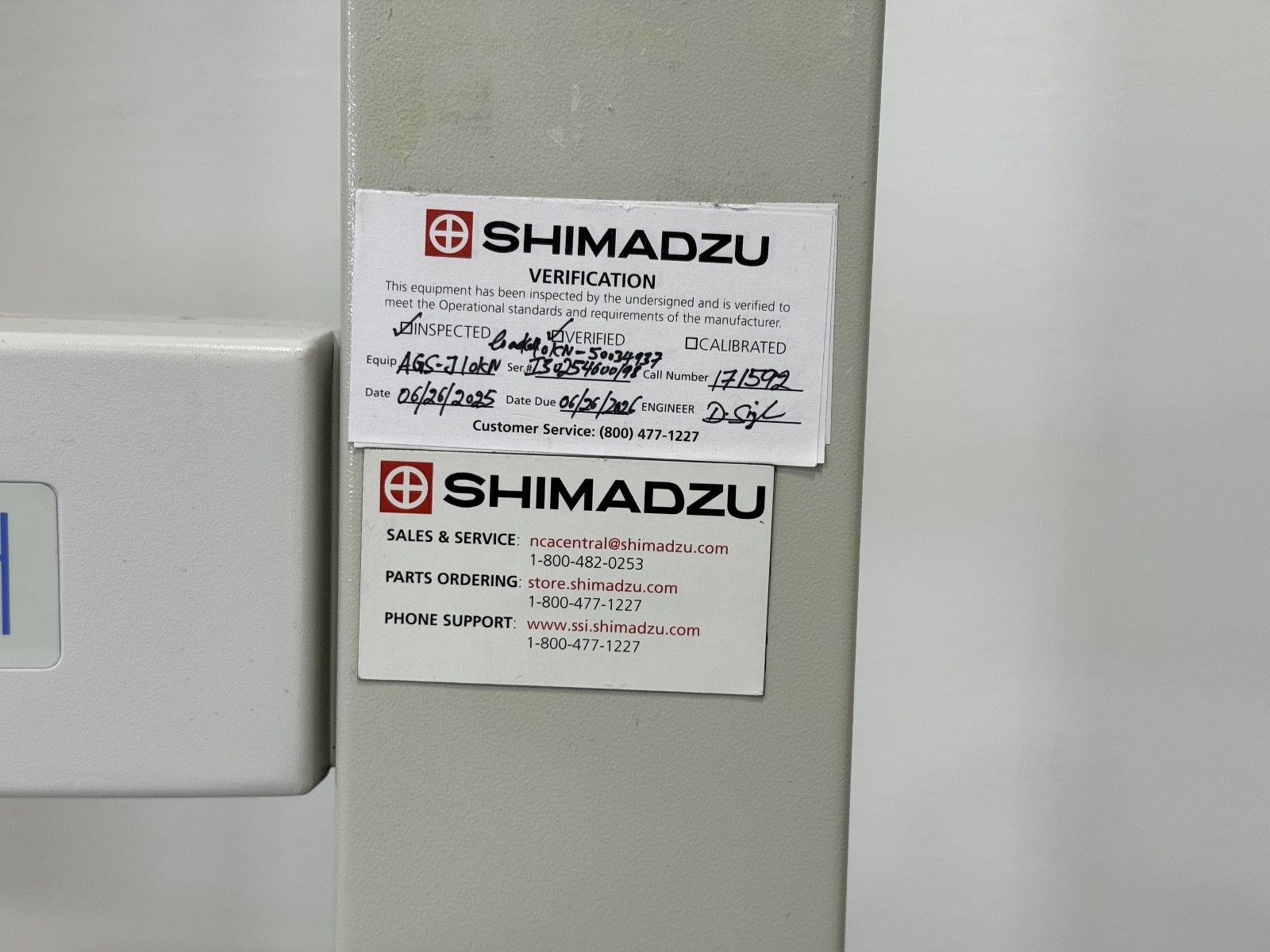 SHIMADZU AGS-J 10kN Universal Testing Machine Tensiometer W/ Software & Accessor