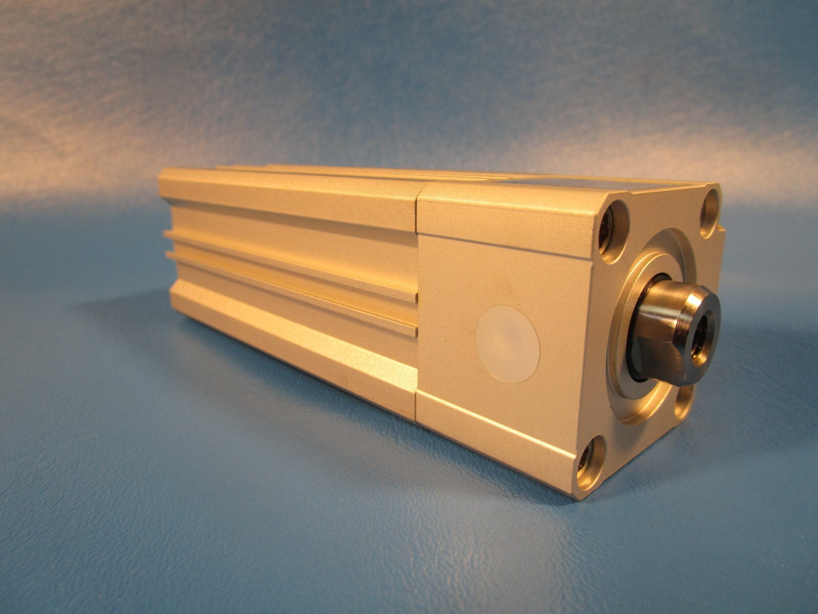 SMC CDLQA32-75DC-B Compact Lock Cylinder, low profile design