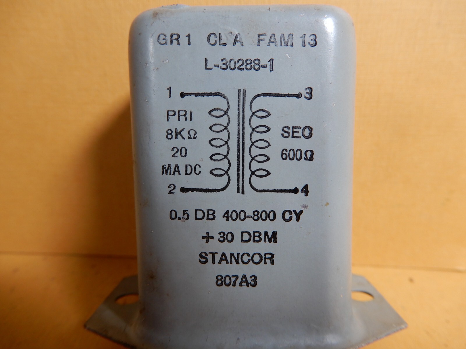 Stancor Impedance Matching Transformer 8kΩ Primary 600Ω Secondary 400-800 CY