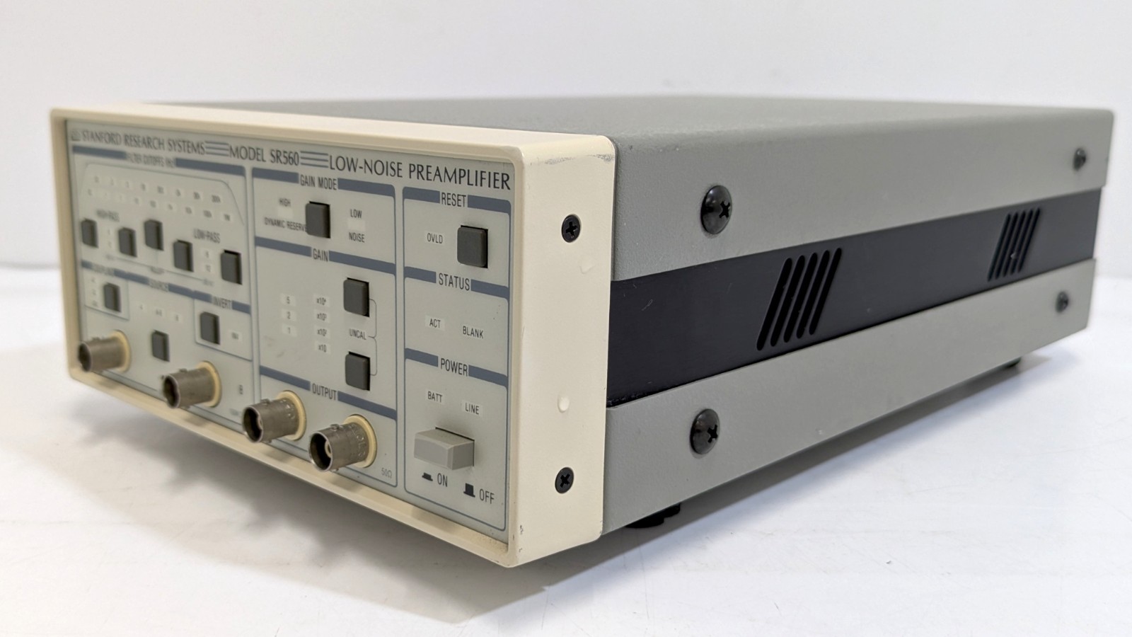 SR560 [Operation Tested] Low Noise Voltage Preamplifier SRS S/N:49487