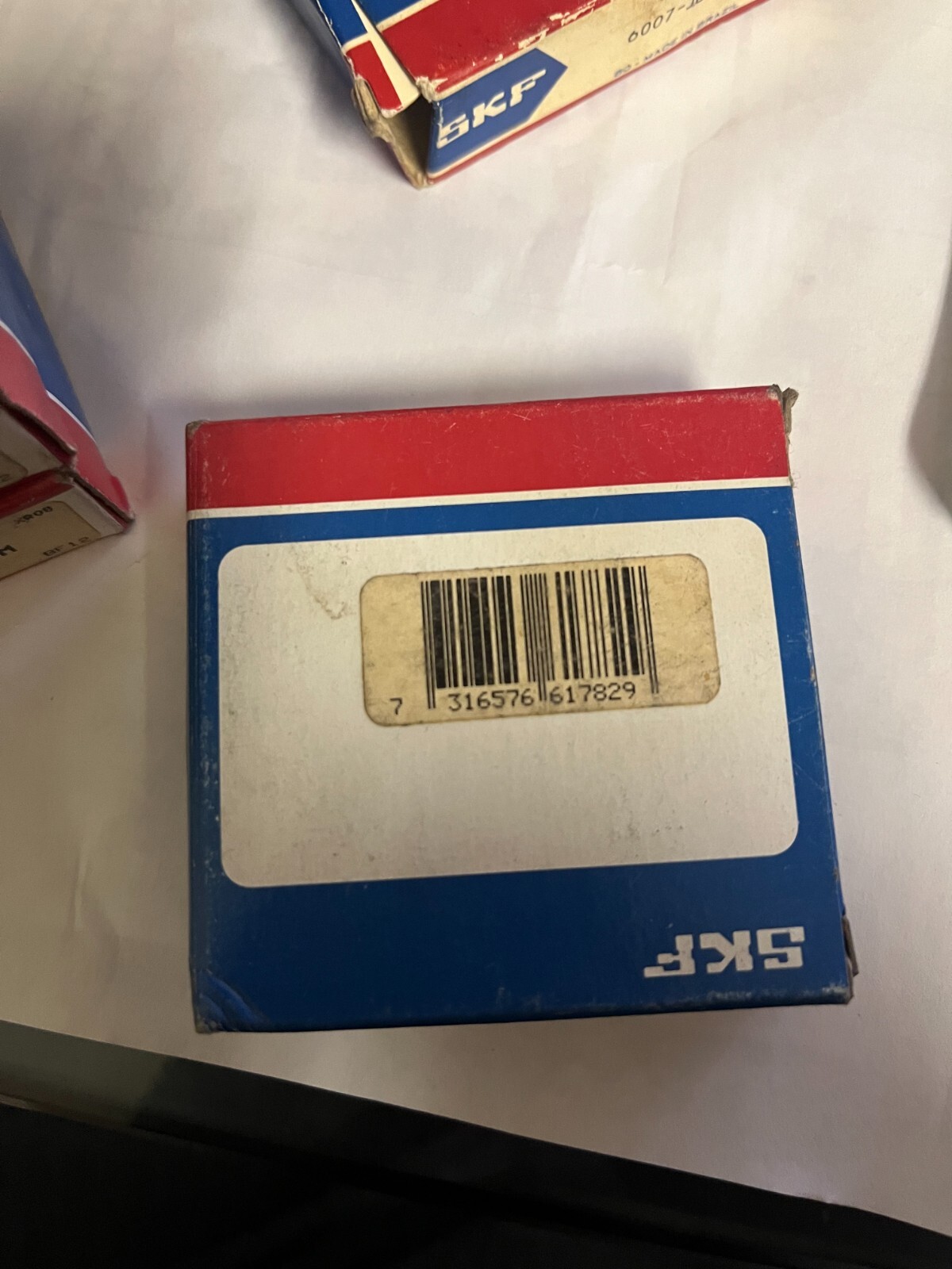 New Genuine SKF 6007 JEM Deep Groove (Radial) Ball Bearing, 35mm x 62mm x 14mm