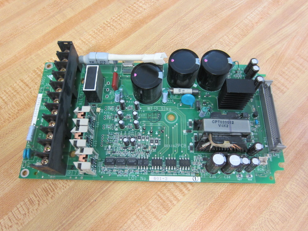 Yaskawa ETP615023 PCB Gate Drive Bd 230V 0.7kW G5/P5 YPCT311781D