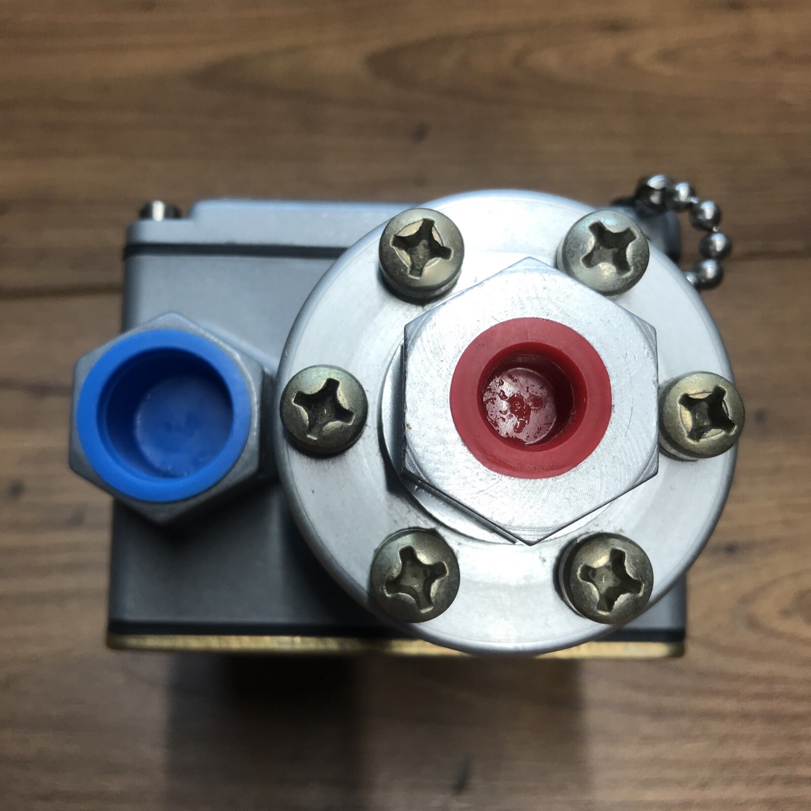 (1) NEW- (open box) CCS 6600GX5 DUAL SNAP PRESSURE SWITCH – Free Shipping
