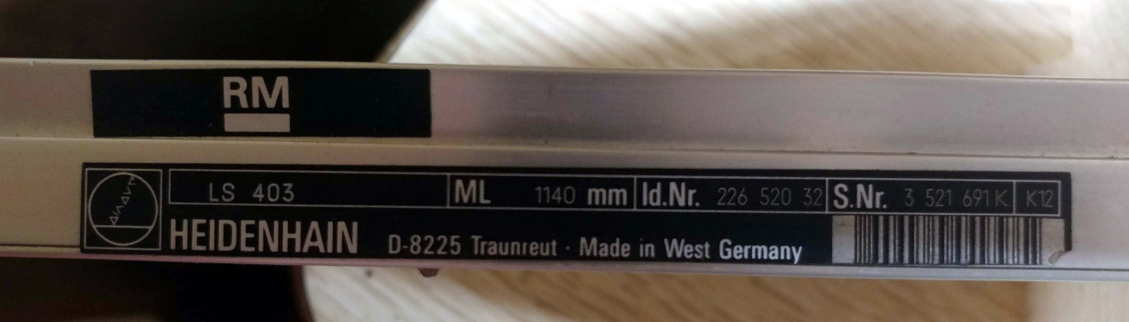 1 NEW HEIDENHAIN LS403 ML1140mm LINEAR MEASUREMENT UNIT NNB ***MAKE OFFER***