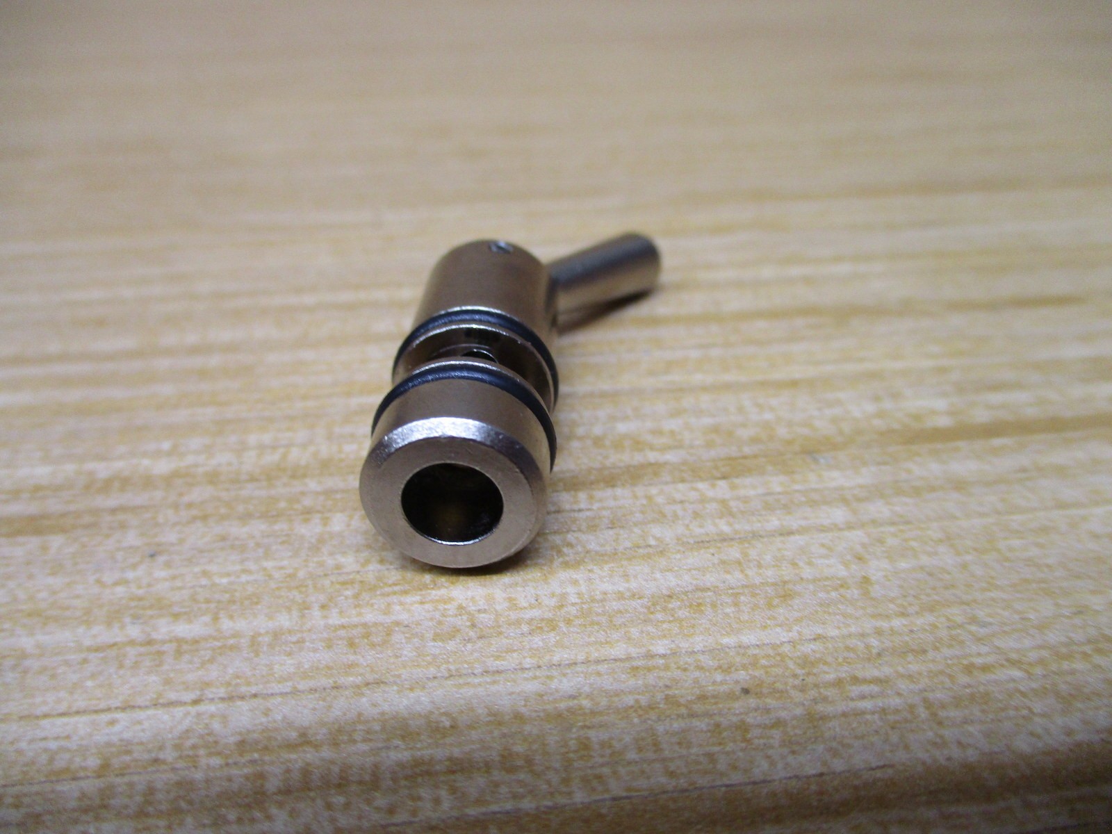 Pneumadyne C032321 Detented Toggle Cartridge Valve