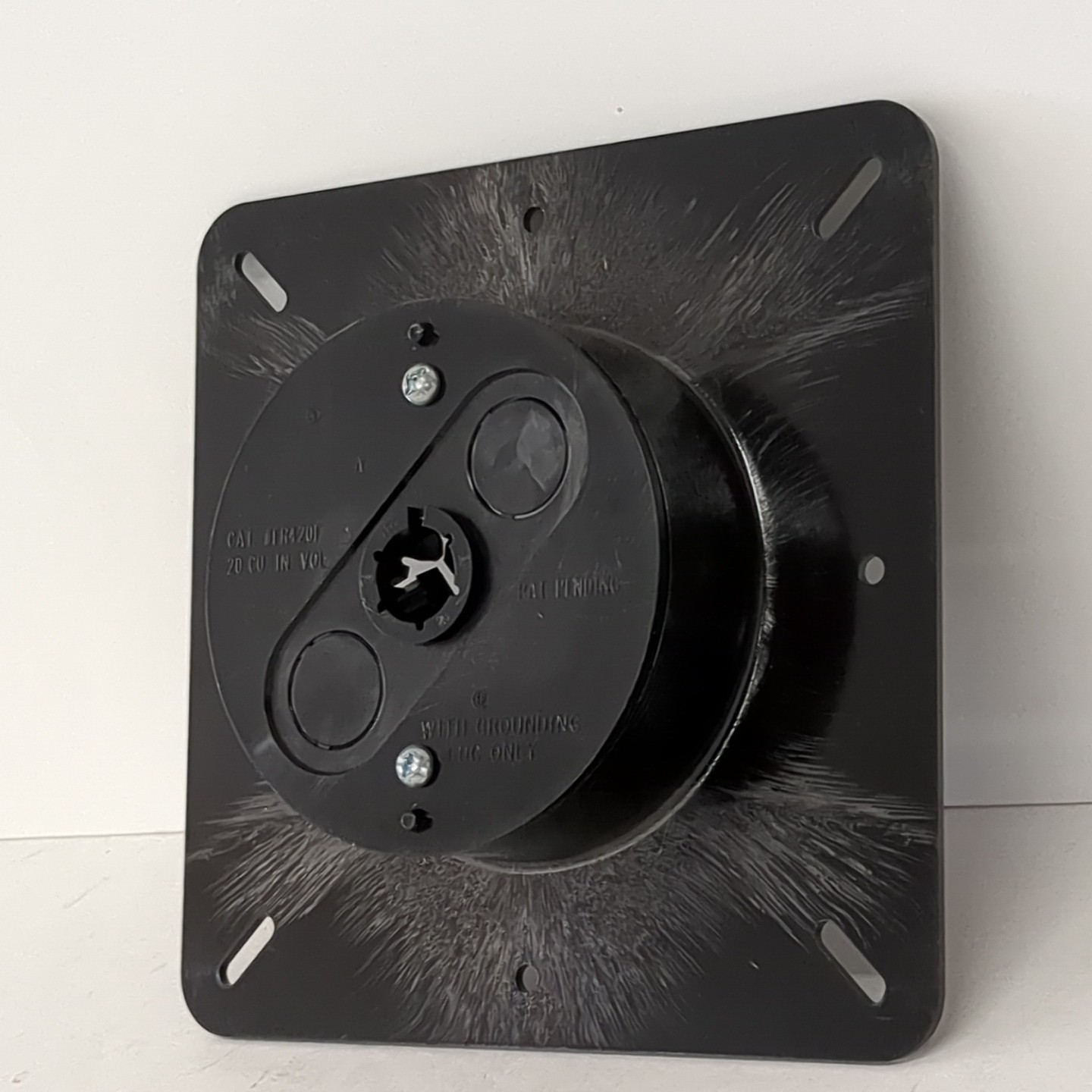 Round Flanged Device Box Arlington FR420F Stucco Box