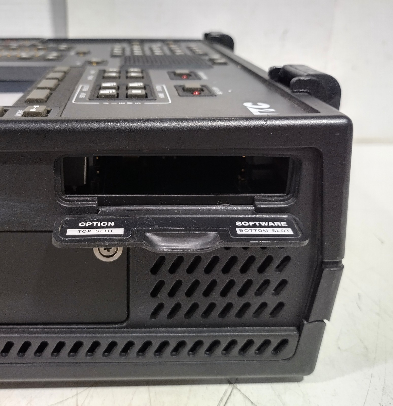 TTC T-Berd 950 Modular Field Communication Analyzer System – Power Tested