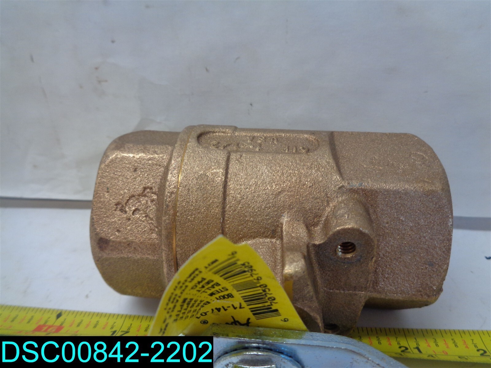 1-1/2″ Ball Valve w/ 316 SS 600# WOG NPT Bronze Standard Port Apollo #70-147-01