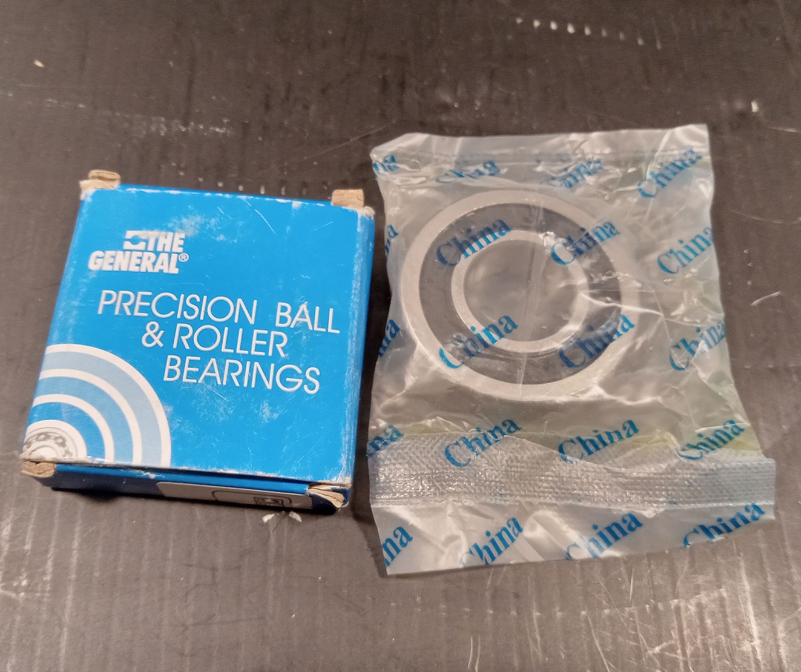 1 NEW GENERAL 22812-88-300 RADIAL DEEP GROOVE BALL BEARING NIB ***MAKE OFFER***