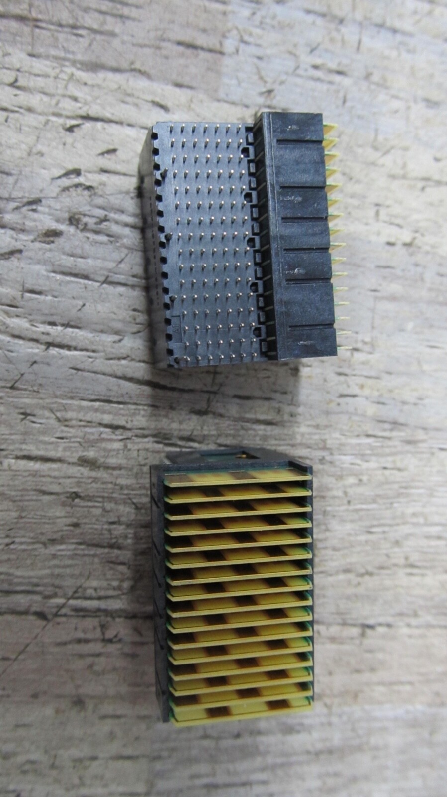 LOT OF 2 TYCO ELECTRONICS LCP GF30 1410187/-3 1733 NEW FREE SHIPPING