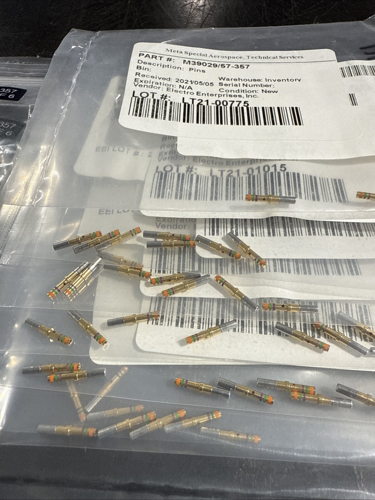 Amphenol Aerospace M39029/57-357 Mil Spec Contacts CONT SZ 20 QPL SKT -Lot of 98