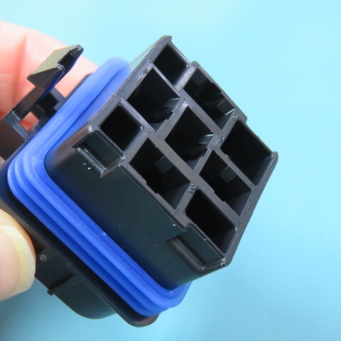 APTIV/DELPHI 12065685 Qty of 10 per Lot Metri-Pack 630 Black 5 Way Relay Socket