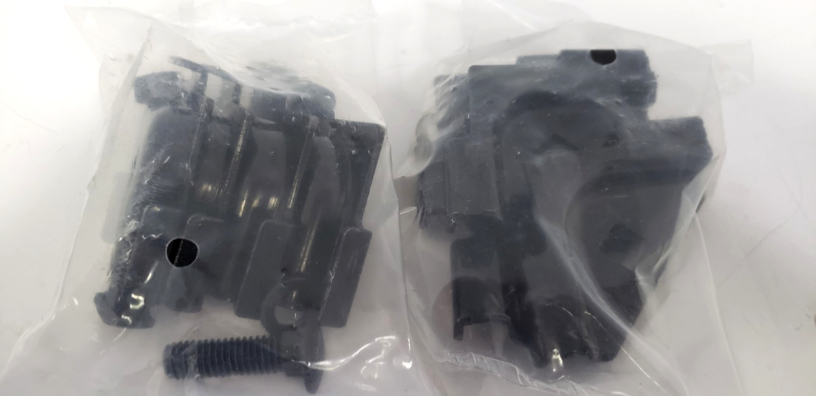 CHATSWORTH PRODUCTS 11302-701 JUNCTION KIT, 1-1/2″ STRINGER (LOT OF 2) NIB