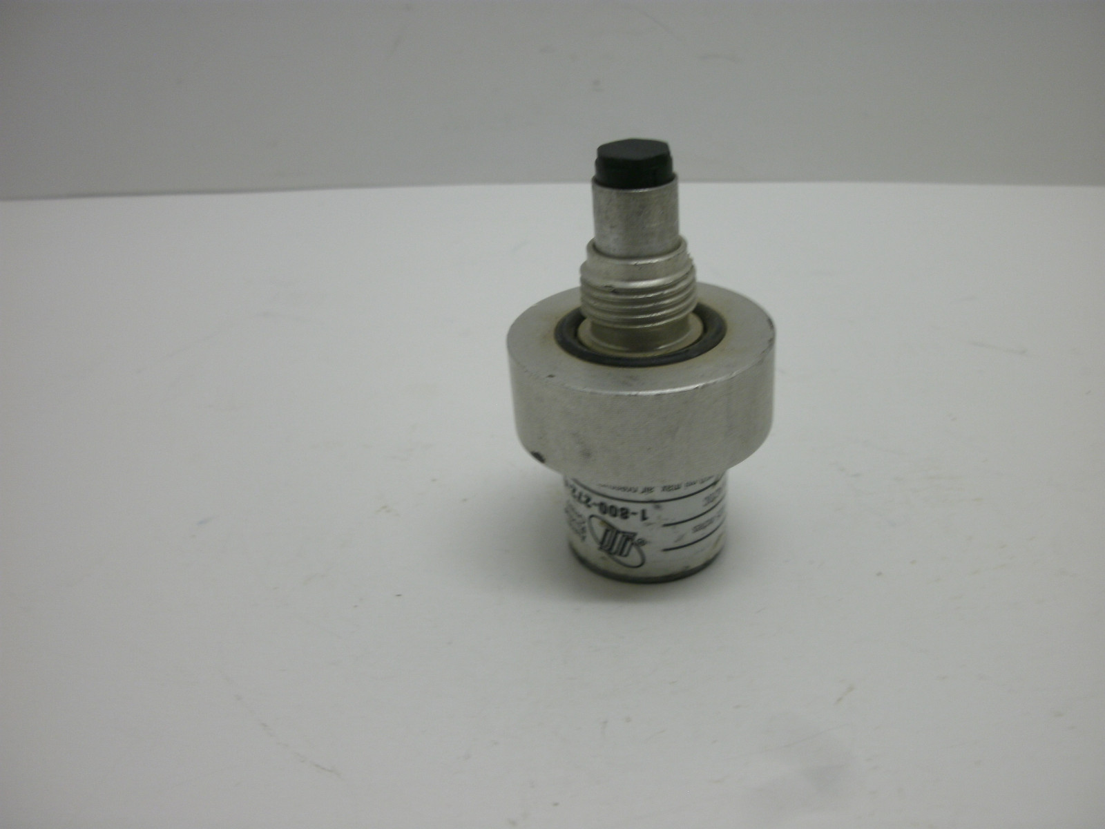 PEPPERL+FUCHS NJ3-25-US-BHM PROXIMITY SENSOR MODEL CPS-C-1 20-250V AC/DC 250 PSI