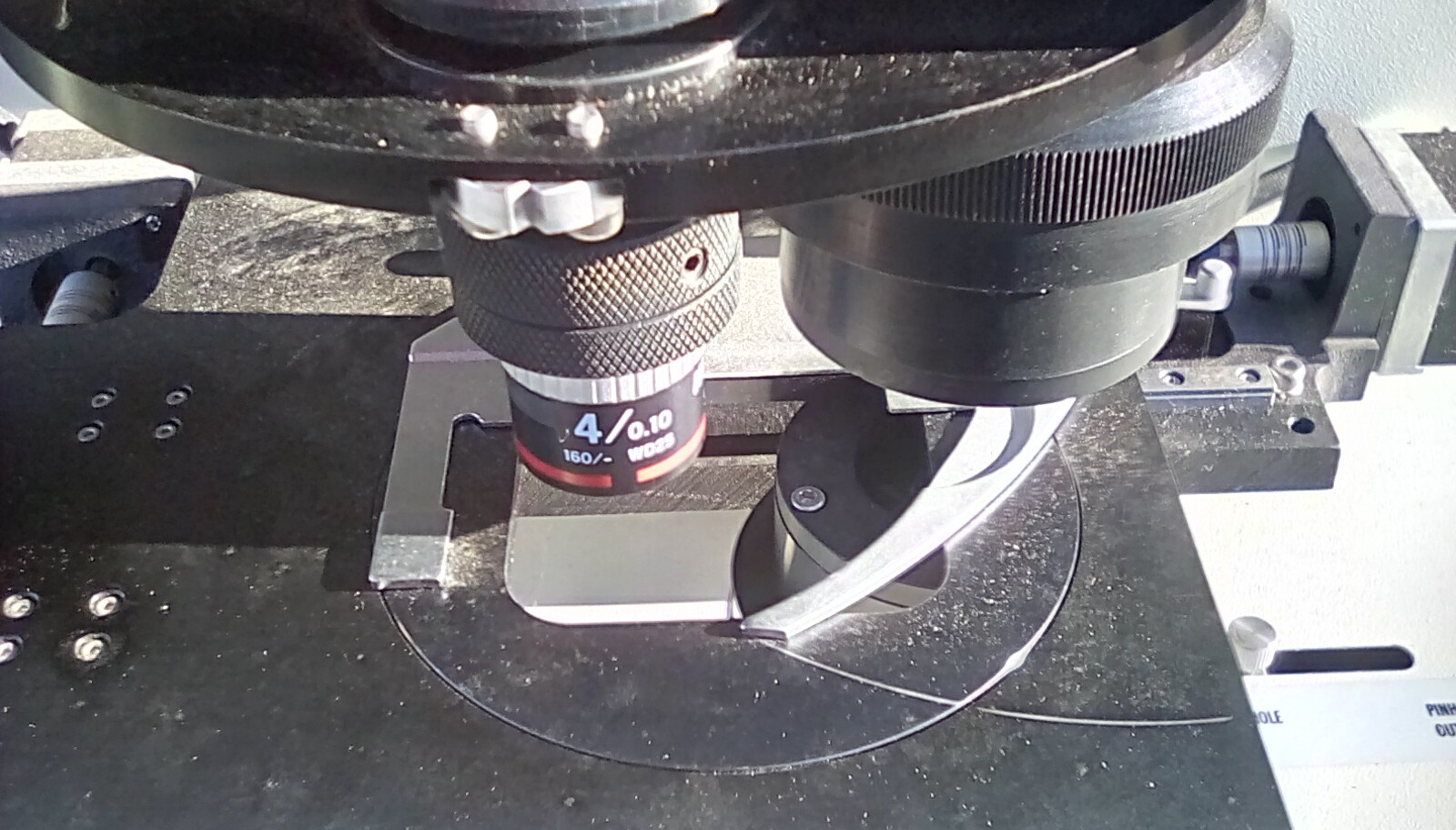 Shimadzu Automatic Infrared Microscope AIM-8800