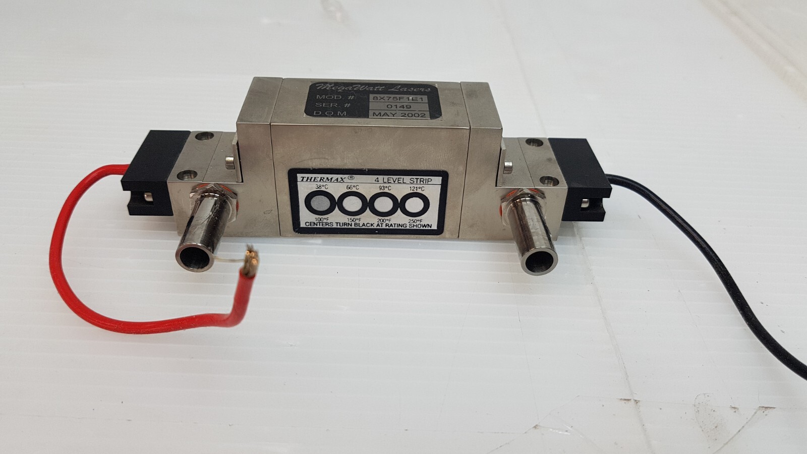 LUMENIS MegaWatt Lasers 8X75F1E1