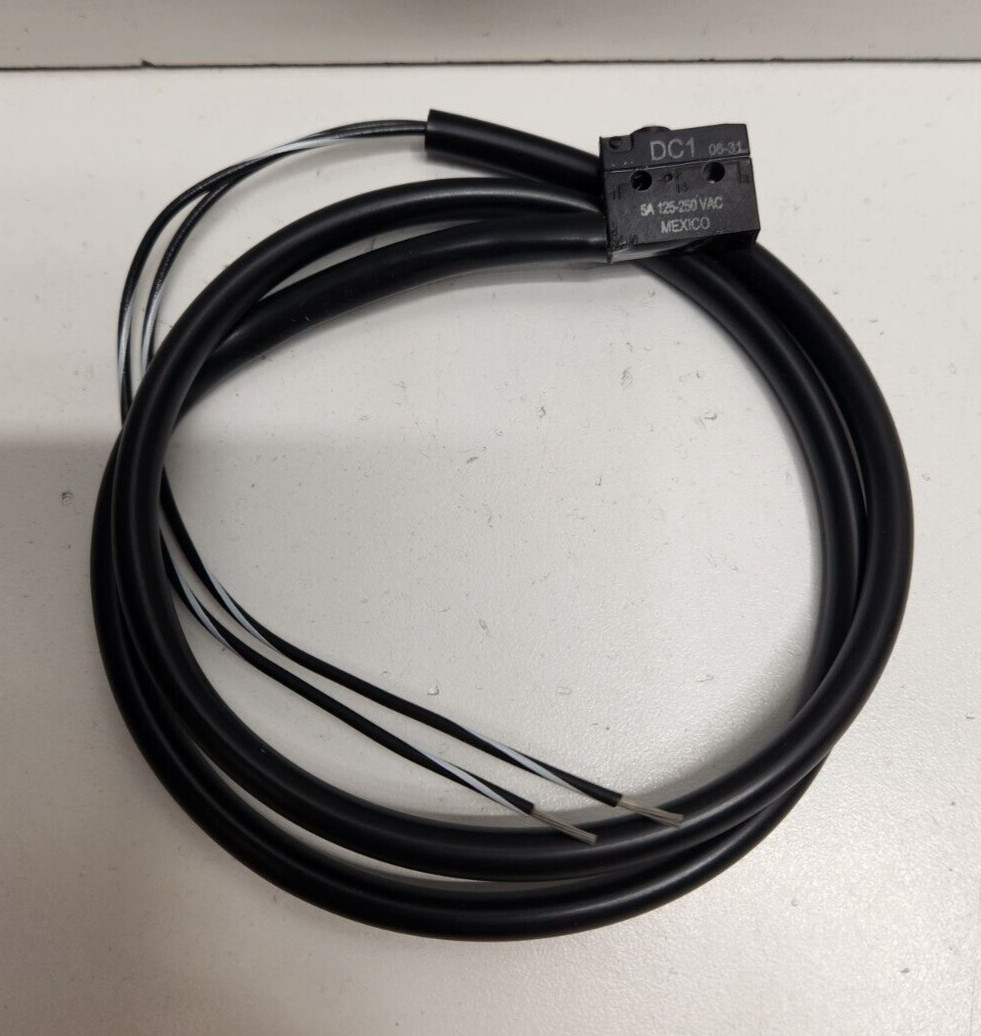 NEW OLD STOCK! CHERRY 5A 125-250V LIMIT SWITCH DC1