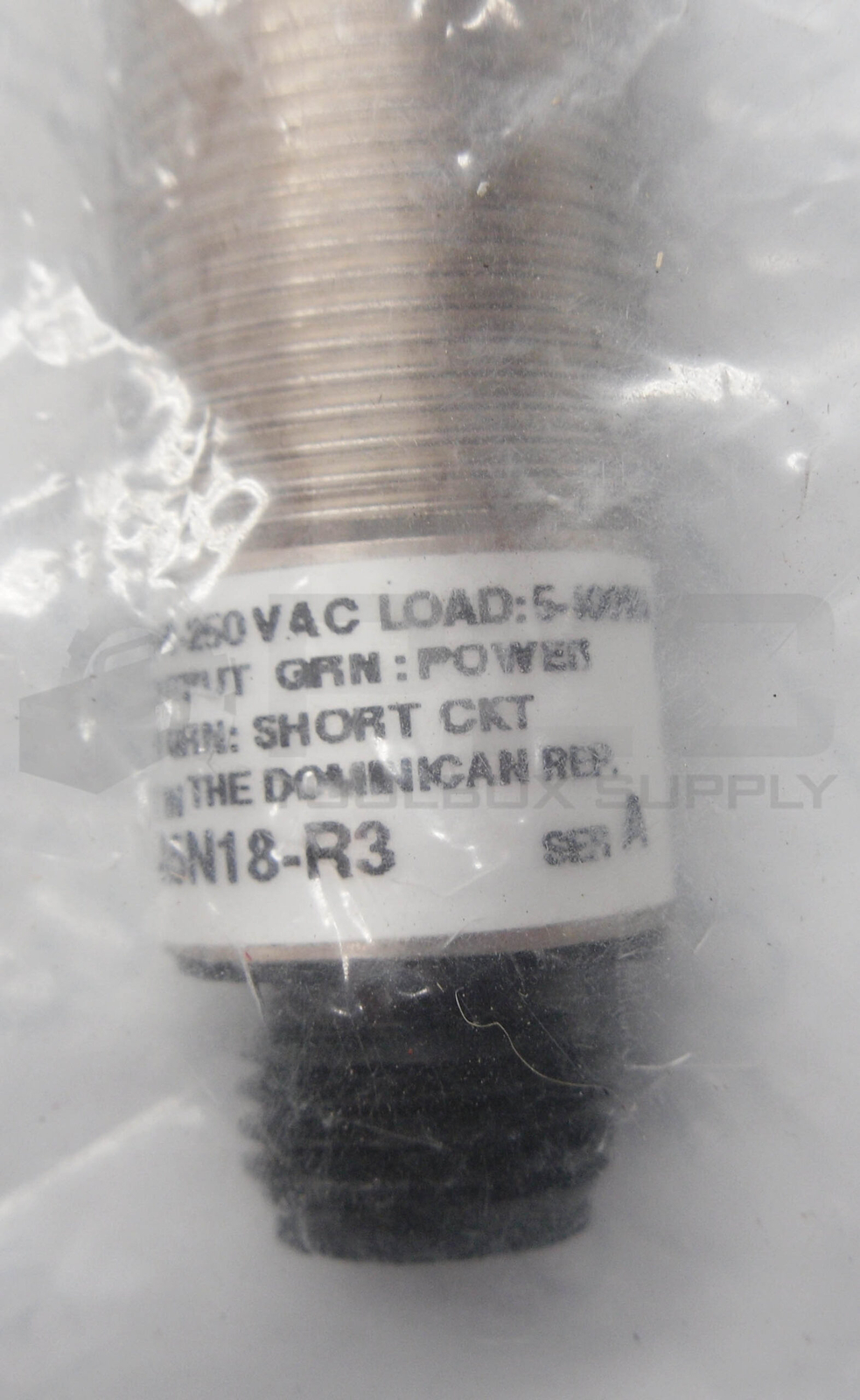 SEALED NEW ALLEN BRADLEY 871C-A5N18-R3 /A INDUCTIVE PROXIMITY SENSOR 40-250VAC