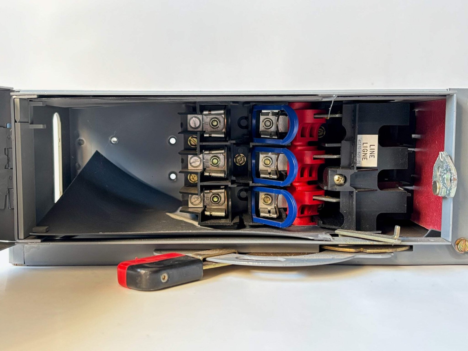 Square D QMJ361T 3-Pole 60A Molded Case Circuit Breaker, 600V