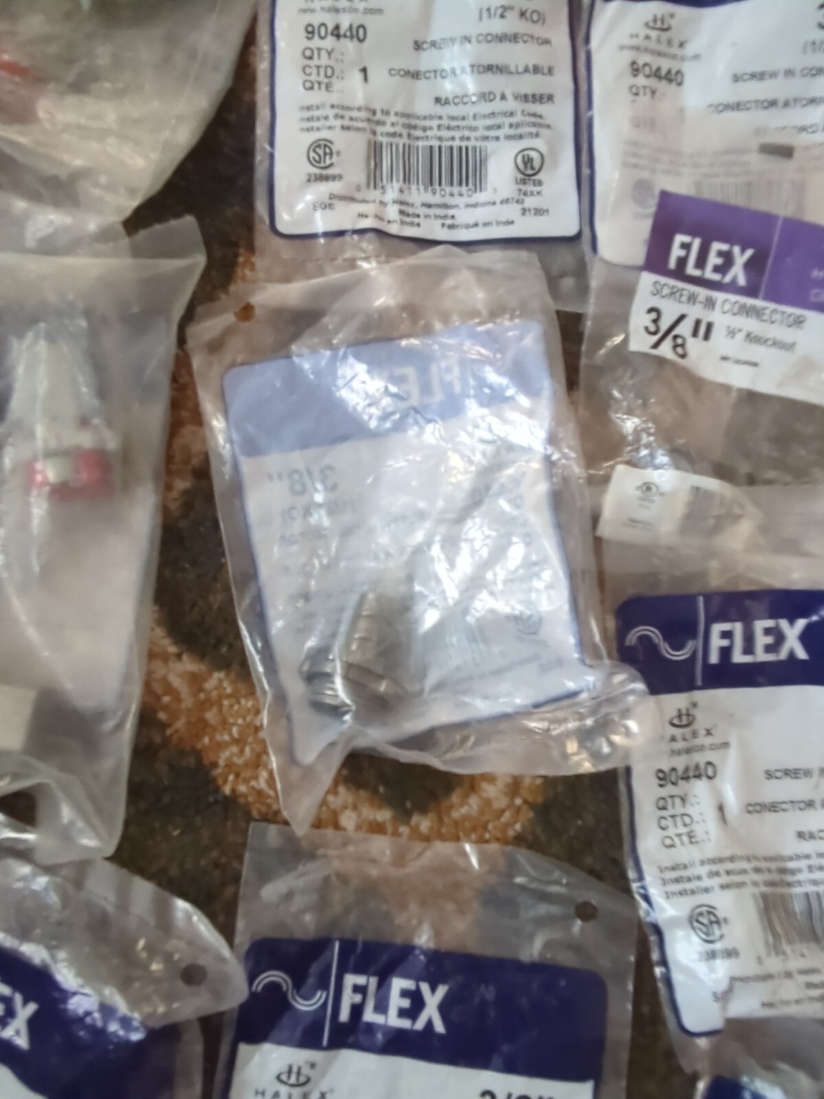 Halex 90440 3/8″ FLX1BX, Screw-n Connector, Lot of 10 read des.