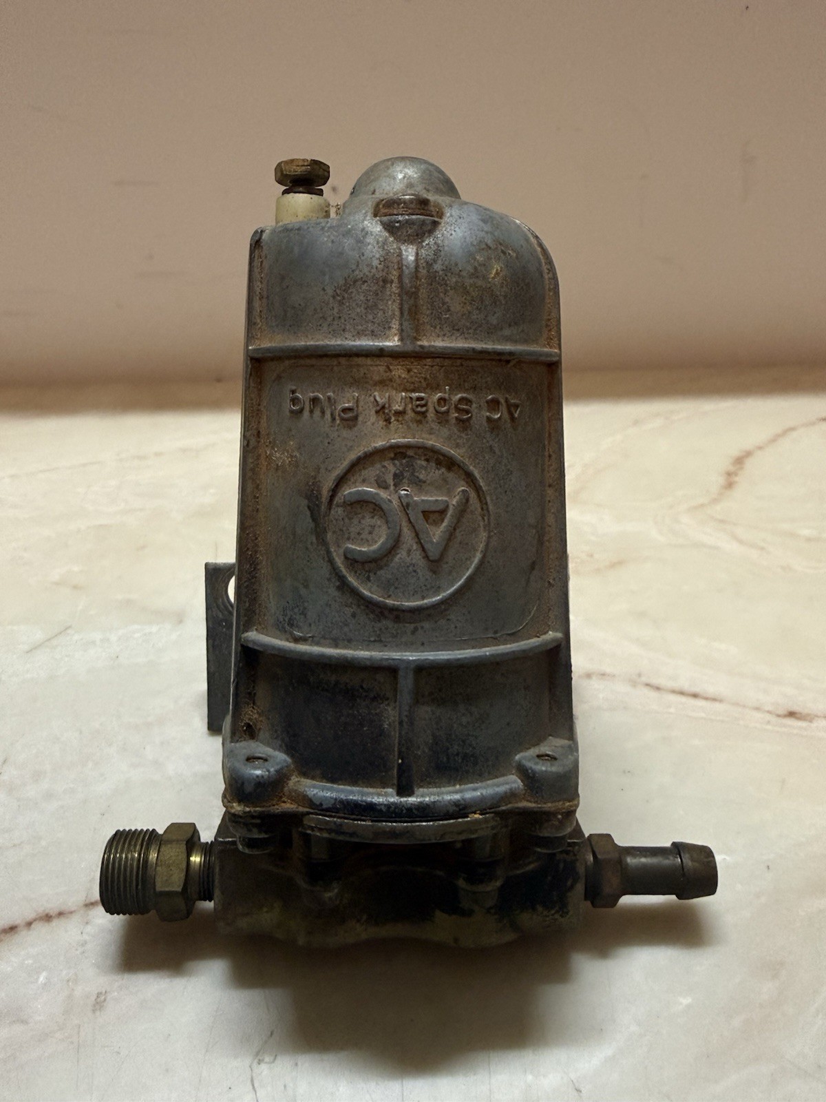 AC SPARK PLUG FUEL FILTER VTG 6-81 Model 12V-EP12
