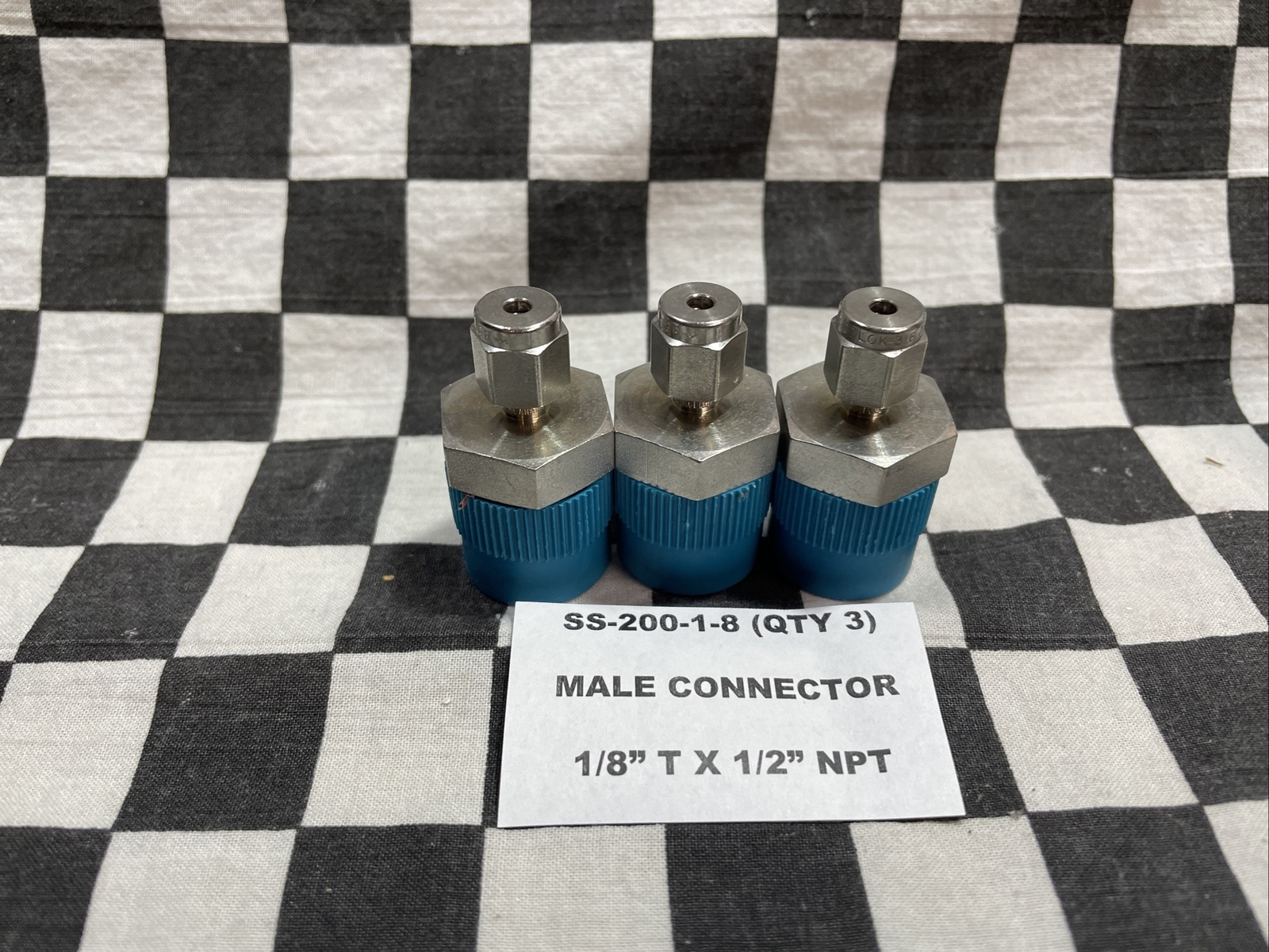 SWAGELOK MALE CONNECTOR, SS-400-1-8 & SS-200-1-8, LOT OF 4, SHIPSAMEDAY